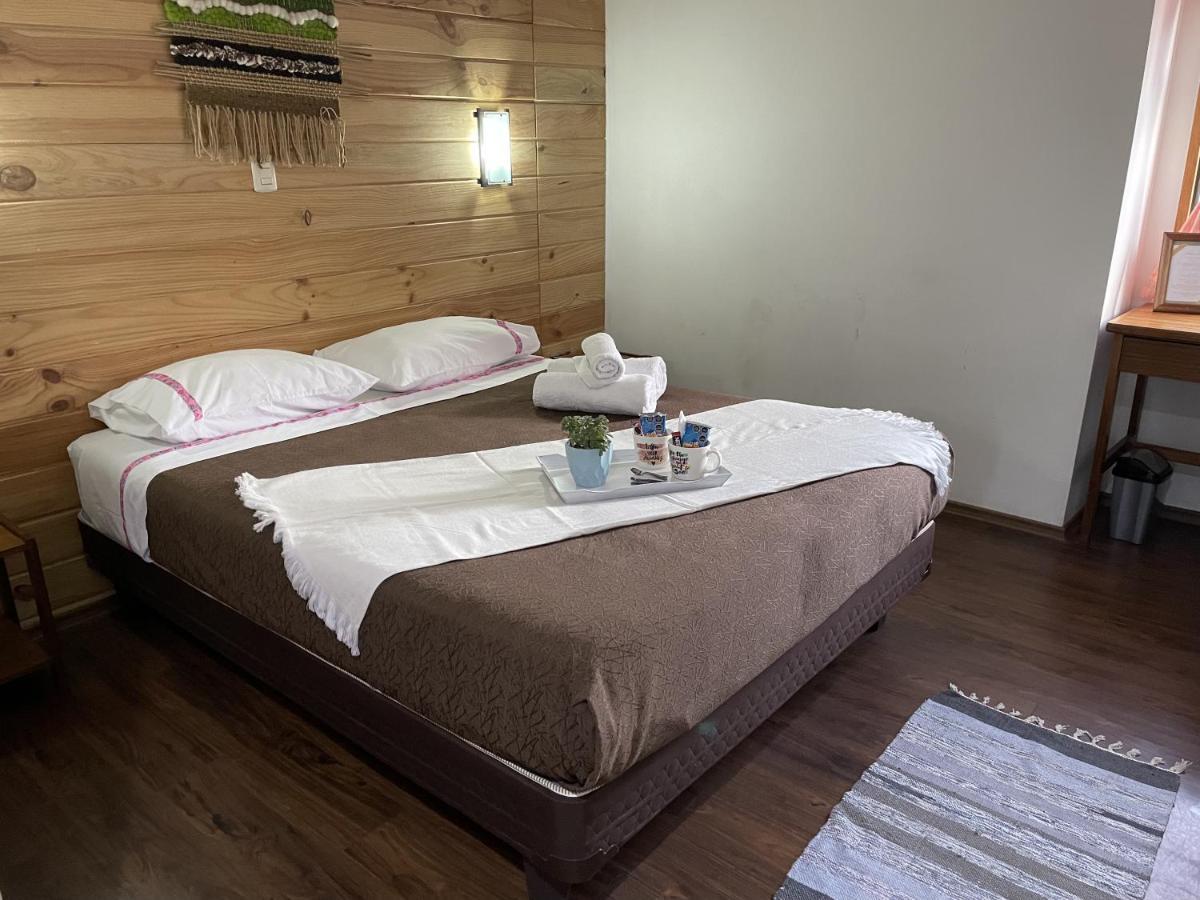 3 Arriendo Habitacion Doble Con Bano Privado De Ex Hotel Puerto Varas Exterior photo